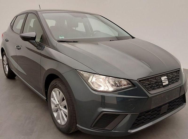 Magnetic tech grey Gebraucht 2021 Seat Ibiza Style Limousine | 11.900 € (Fairer Preis) - Bild 1/4