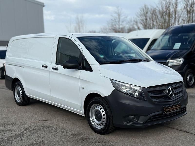 Gebraucht Mercedes Vito 136 PS (100 kW) 2020 Weiß Van