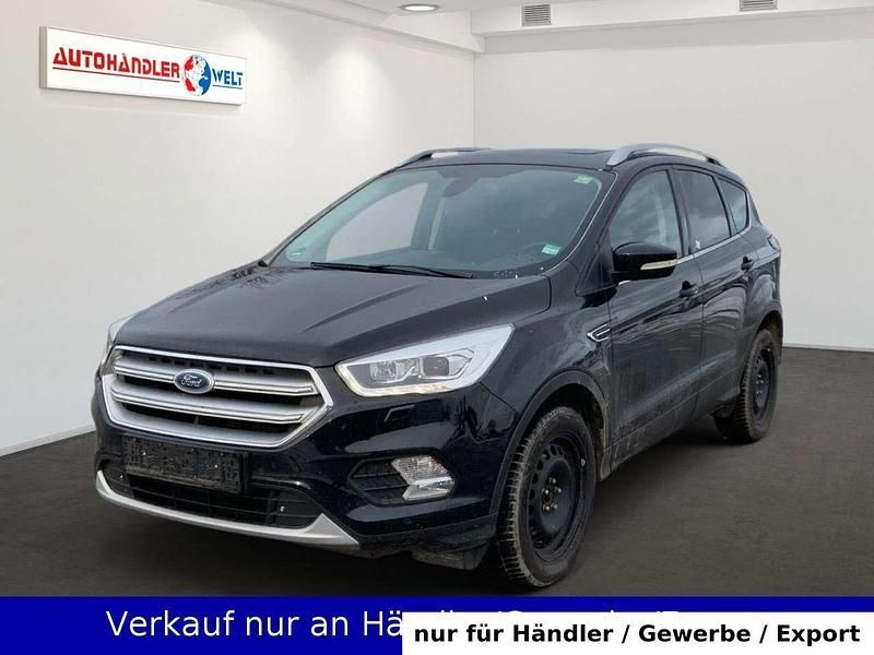 Schwarz Gebraucht 2017 Ford Kuga Titanium SUV | 9.999 € (Superpreis) - Bild 1/3