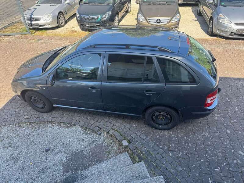 Anthracite grau mettalic Gebraucht 2007 Skoda Fabia Cool Edition Kombi | 590 € (Superpreis) - Bild 1/4
