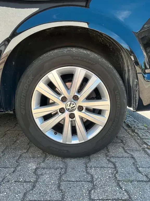 Gebraucht VW Multivan Highline 179 PS (131 kW) 2015 Schwarz Van / Kleinbus