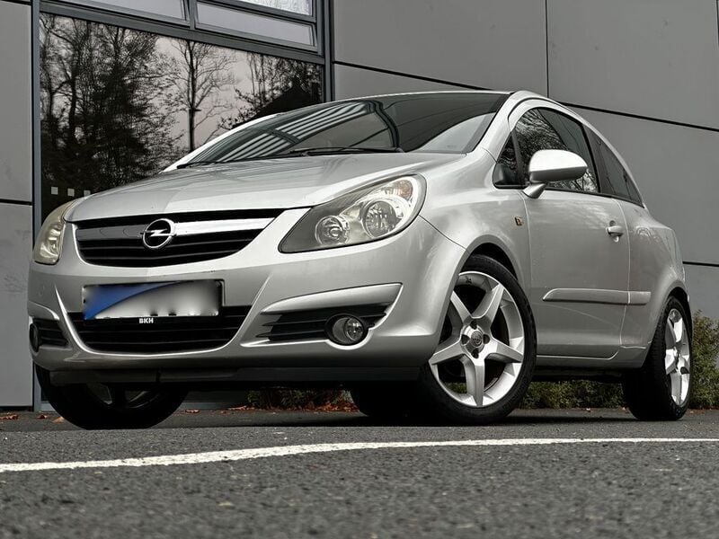 Gebraucht Opel Corsa Sport 90 PS (66 kW) 2007 Silber Kleinwagen