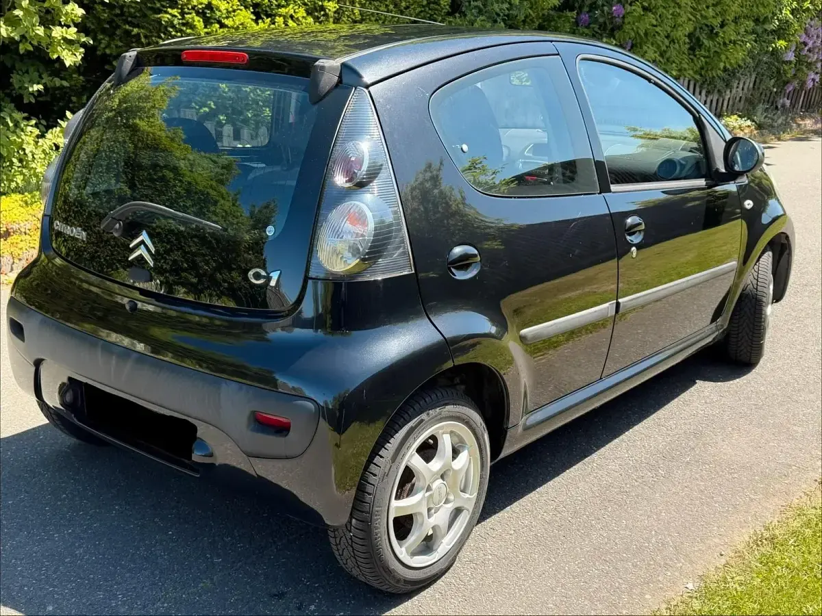 Gebraucht Citroën C1 60 PS (44 kW) 2010 Grau Kleinwagen