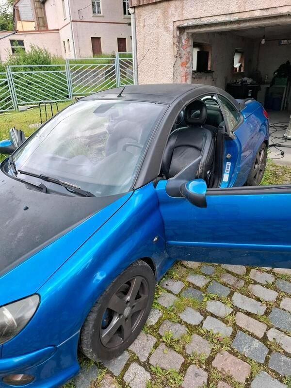 Blau Gebraucht 2005 Peugeot 206 CC Cabrio | 1.050 € - Bild 1/4