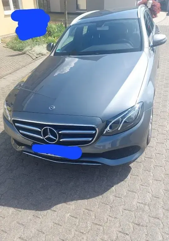 Second-hand Mercedes E220 194 CP (142 kW) 2019 Gri Berlinǎ