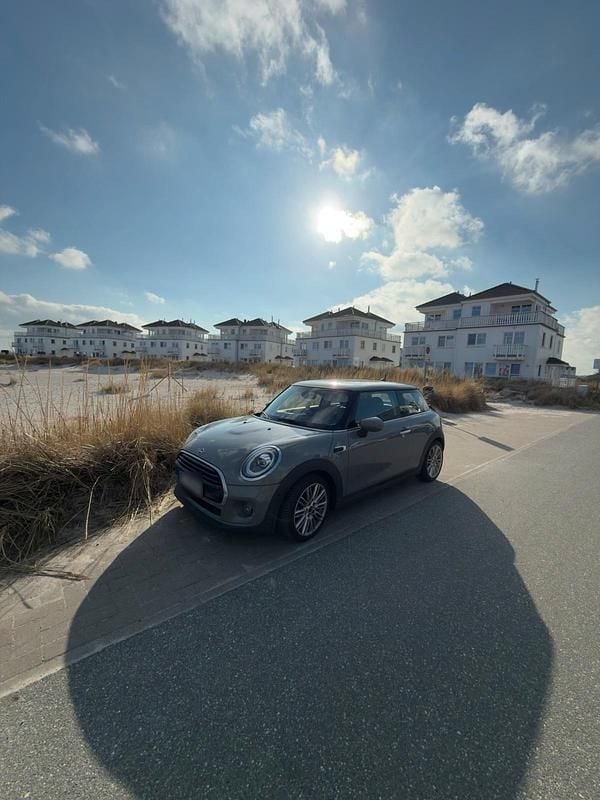 Gebraucht Mini Cooper 136 PS (100 kW) 2019 Grau Kleinwagen