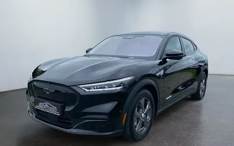 Gebraucht Ford Mustang Mach-E Standard Range 197 kW (269 PS) 2024 Schwarz SUV