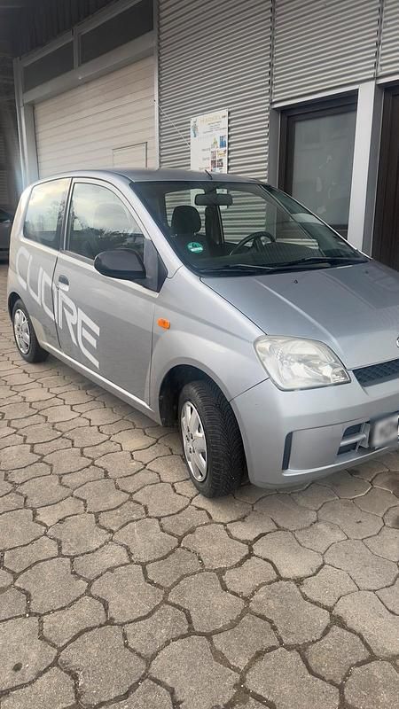 Gebraucht Daihatsu Cuore 58 PS (42 kW) 2004 Grau Kleinwagen