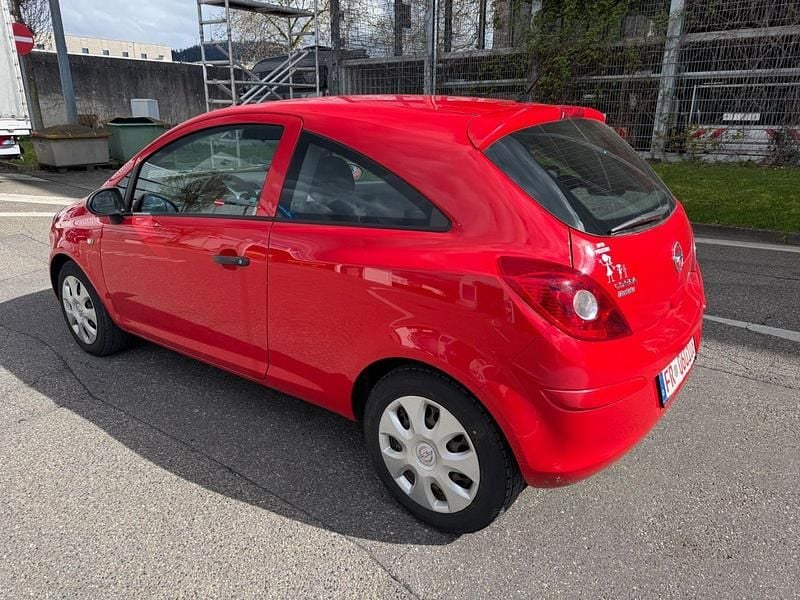 Gebraucht Opel Corsa Selection 69 PS (50 kW) 2014 Rot Kleinwagen