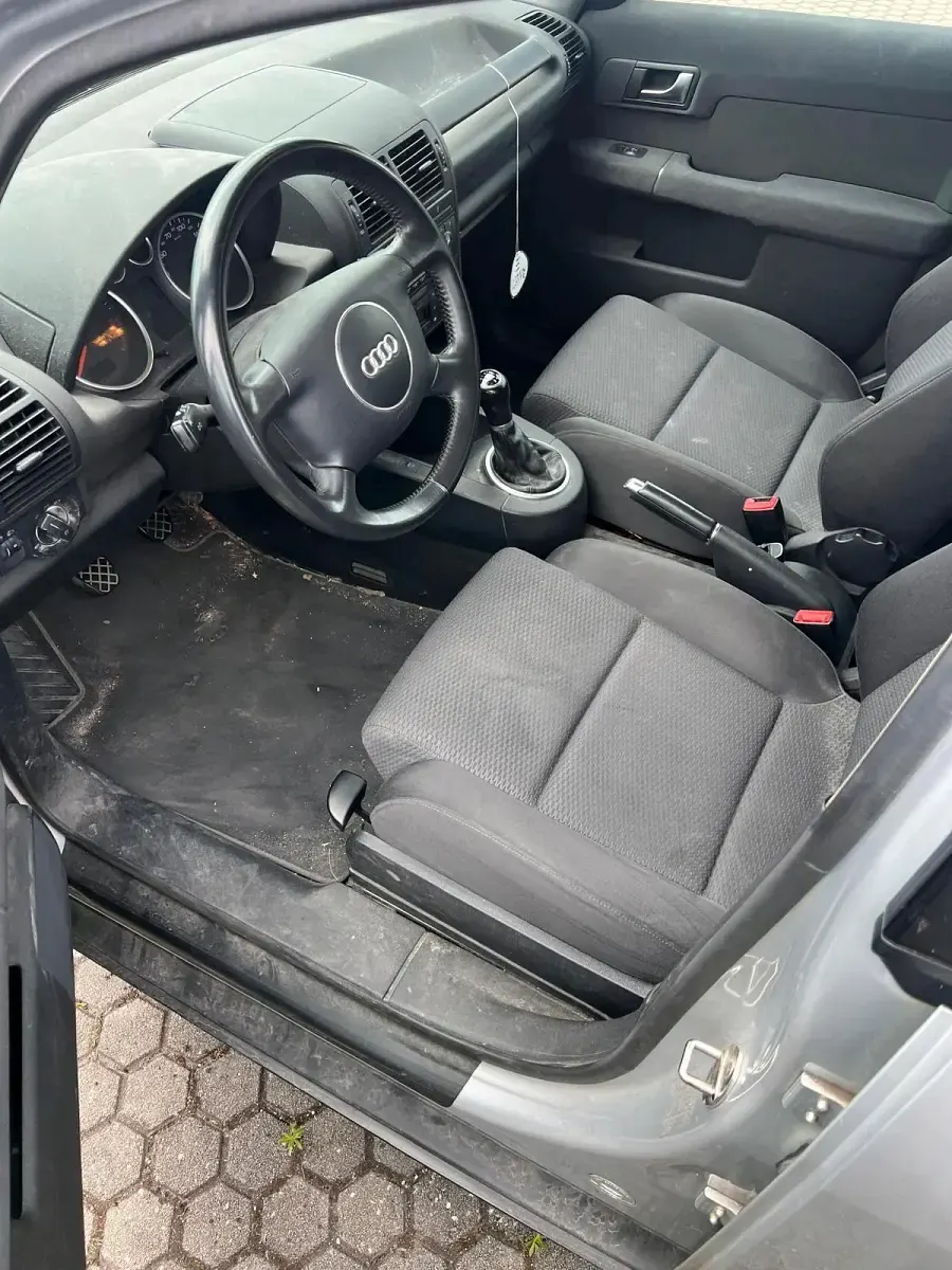 Gebraucht Audi A2 75 PS (55 kW) 2001 Grau Kleinwagen