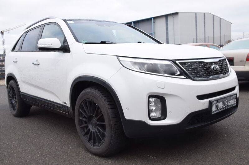 Gebraucht Kia Sorento Spirit 197 PS (144 kW) 2013 Weiß SUV