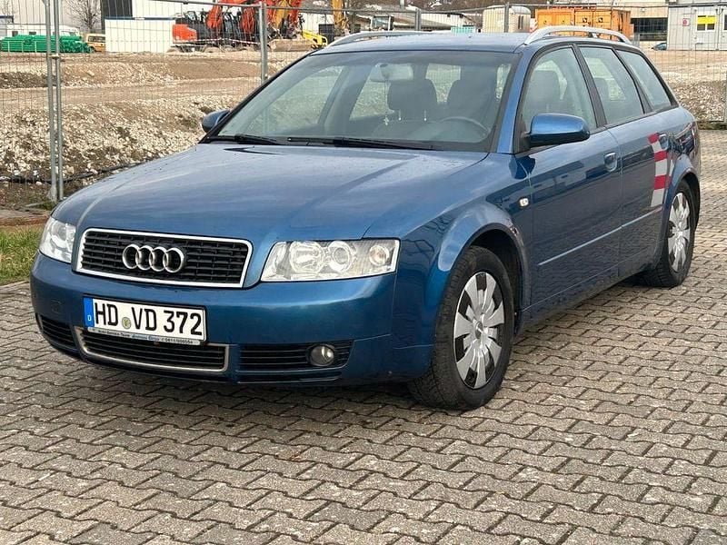 Blau Gebraucht 2004 Audi A4 Sport Kombi | 999 € (Superpreis) - Bild 1/4