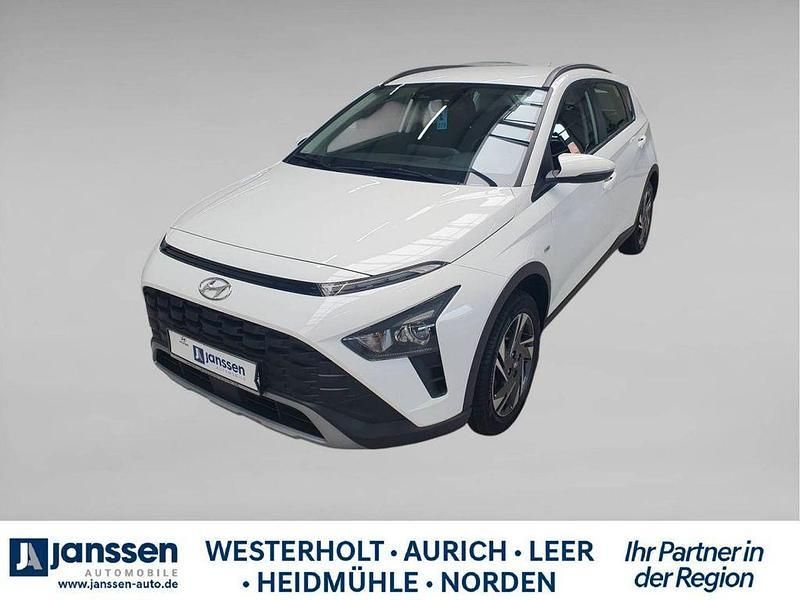 Atlas white Gebraucht 2024 Hyundai Bayon Trend SUV | 22.490 € (Etwas zu teuer) - Bild 1/3