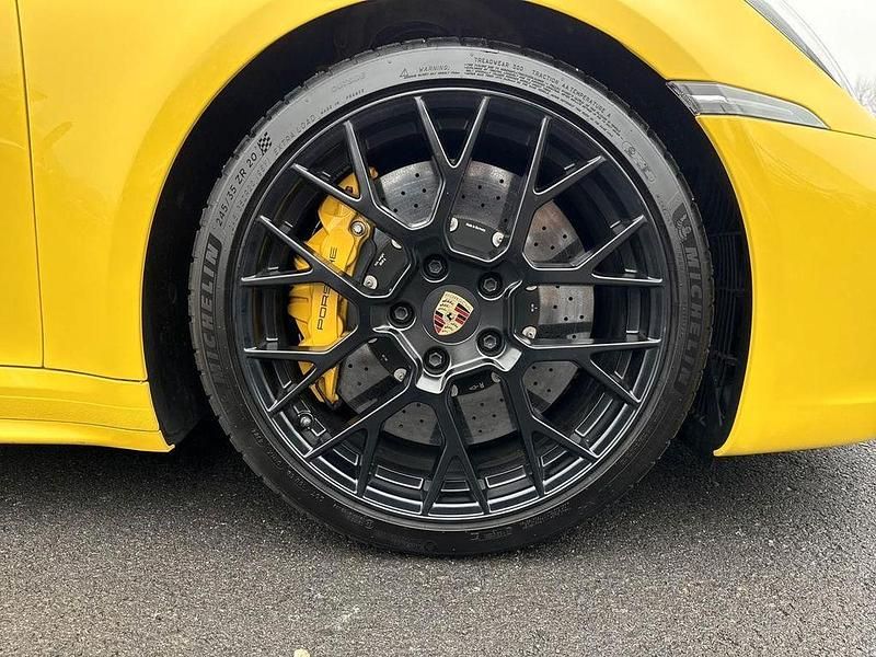 Gebraucht Porsche 911 Carrera S Chrono 450 PS (330 kW) 2024 Gelb Coupé