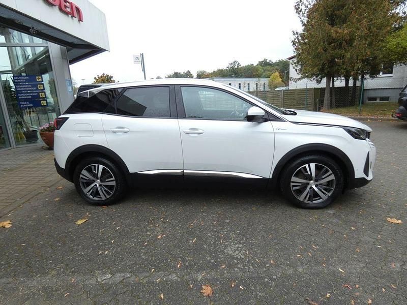 Gebraucht Peugeot 3008 Allure 181 PS (133 kW) 2021 Weiß SUV