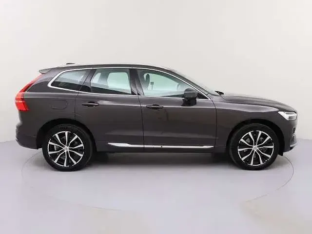 Gebraucht Volvo XC60 Ultimate 455 PS (334 kW) 2023 Platinum grey SUV