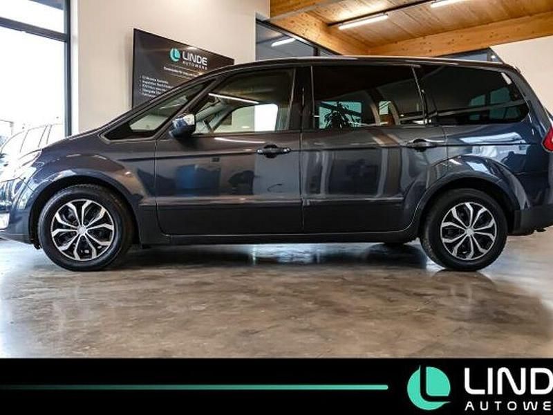 Gebraucht Ford Galaxy Trend 140 PS (102 kW) 2009 Grau Van / Kleinbus
