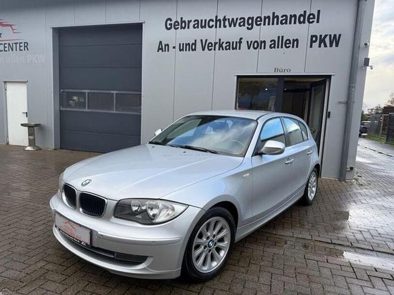 Gebraucht BMW 118 Advantage 143 PS (105 kW) 2010 Silber Kleinwagen