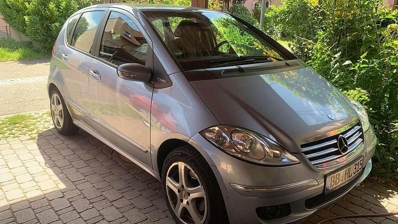 Gebraucht 2006 Mercedes A150 Elegance Limousine | 1.800 € (Superpreis) - Bild 1/1