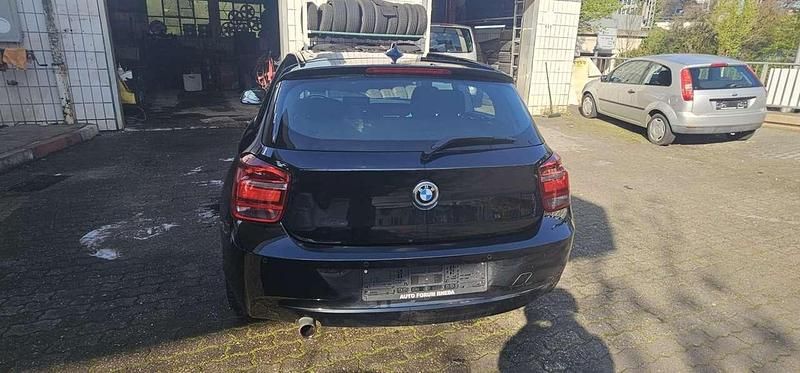 Gebraucht BMW 116 136 PS (100 kW) 2013 Schwarz Kleinwagen