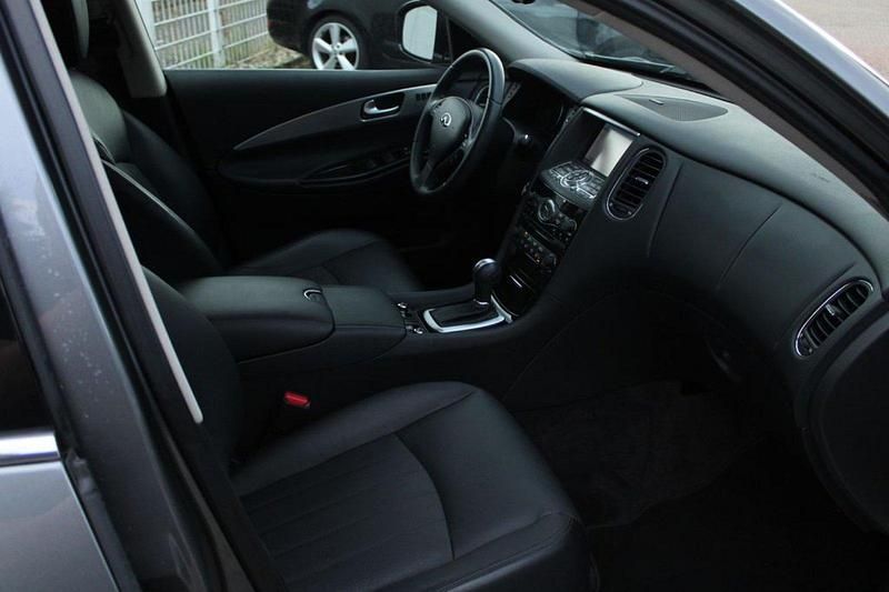 Gebraucht Infiniti QX50 238 PS (175 kW) 2016 Silber SUV