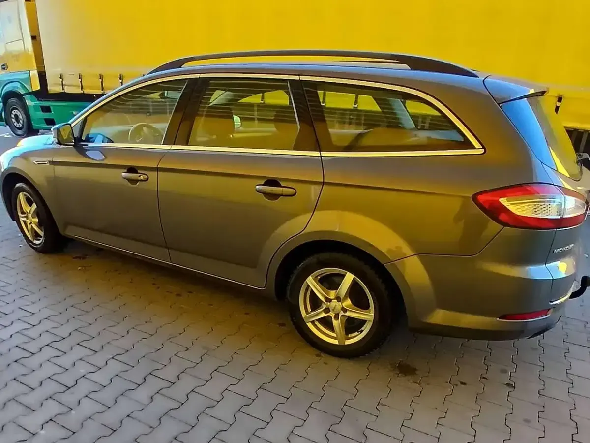 Gebraucht Ford Mondeo Titanium 160 PS (117 kW) 2012 Kombi