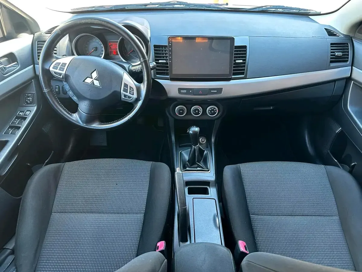 Gebraucht Mitsubishi Lancer 143 PS (105 kW) 2008 Silber Limousine
