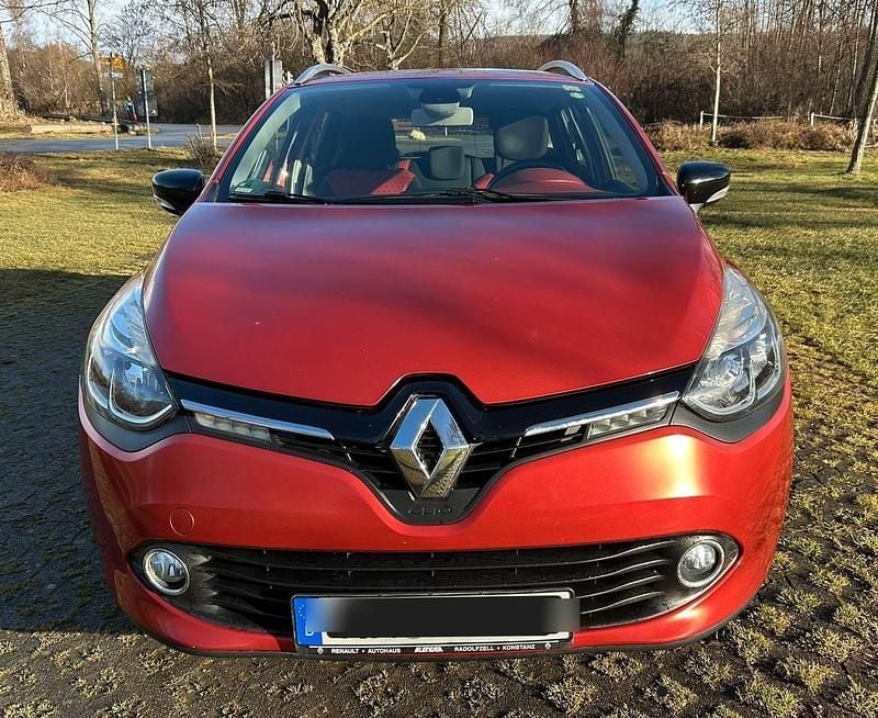 Gebraucht Renault Clio IV Luxe 90 PS (66 kW) 2013 Rot Kleinwagen