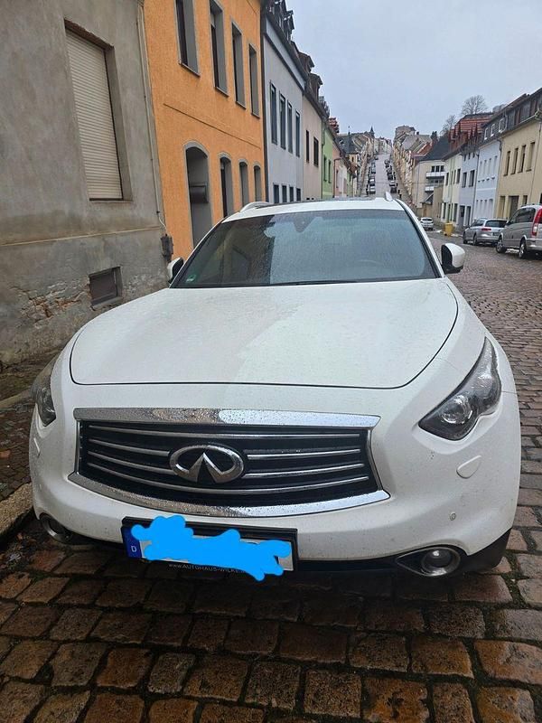 Weiß Gebraucht 2016 Infiniti QX70 Premium SUV | 17.899 € (Superpreis) - Bild 1/4