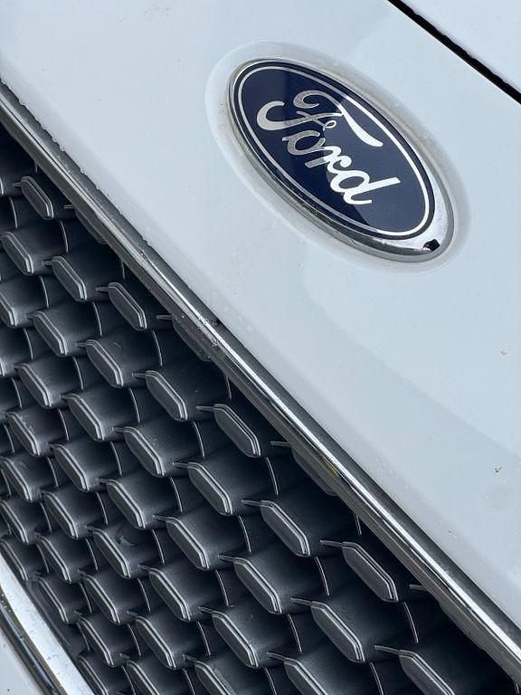 Gebraucht Ford Ka Cool & Connect 86 PS (63 kW) 2019 Weiß Limousine