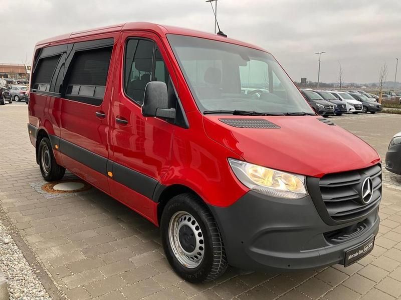 Gebraucht Mercedes Sprinter 170 PS (125 kW) 2022 Rot jupiterrot Van