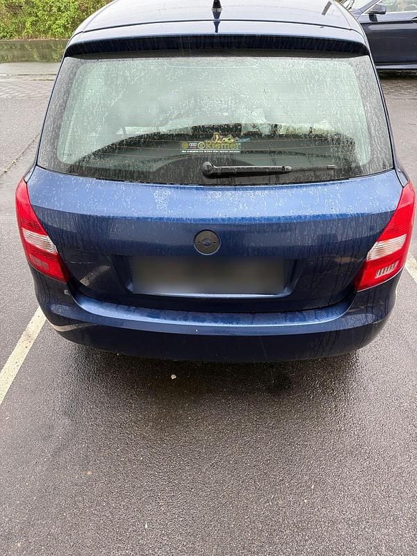 Gebraucht Skoda Fabia 60 PS (44 kW) 2008 Blau Kleinwagen