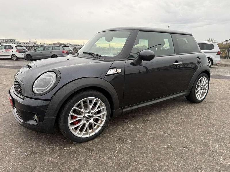 Gebraucht Mini Cooper S 174 PS (127 kW) 2008 Astro black metallic Kleinwagen