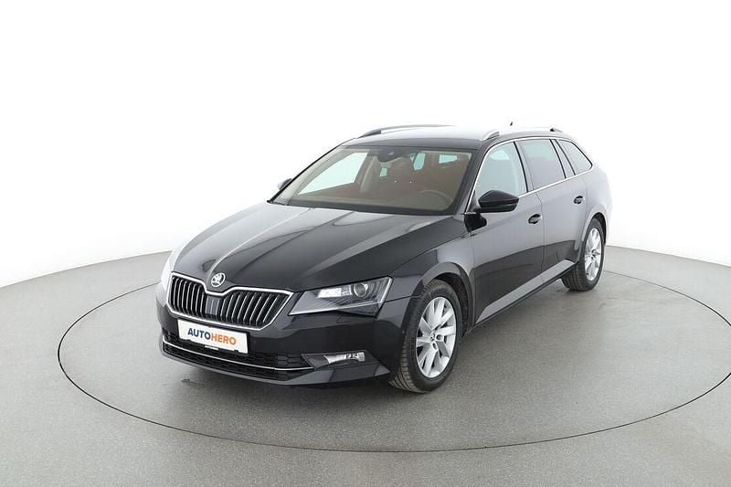 Schwarz Gebraucht 2019 Skoda Superb Style Kombi | 24.440 € (Fairer Preis) - Bild 1/3
