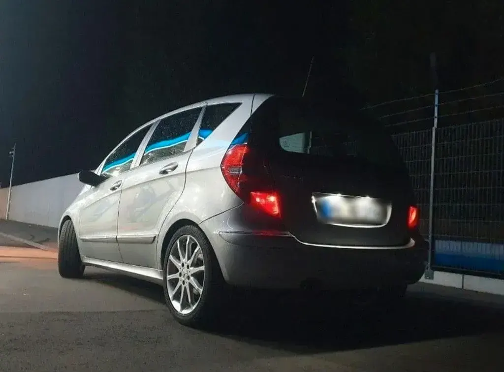 Gebraucht Mercedes A200 Avantgarde 140 PS (102 kW) 2008 Silber Van / Kleinbus