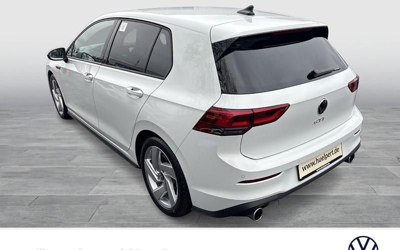 Gebraucht VW Golf VIII GTI 245 PS (180 kW) 2024 Weiß Limousine