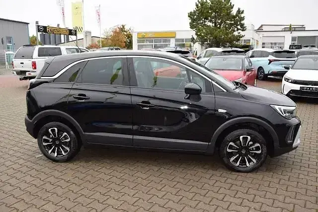 Gebraucht Opel Crossland Elegance 110 PS (80 kW) 2023 Schwarz SUV