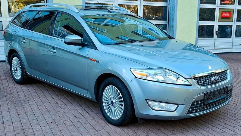 Grau Gebraucht 2010 Ford Mondeo Titanium Kombi | 3.299 € (Guter Preis) - Bild 1/4