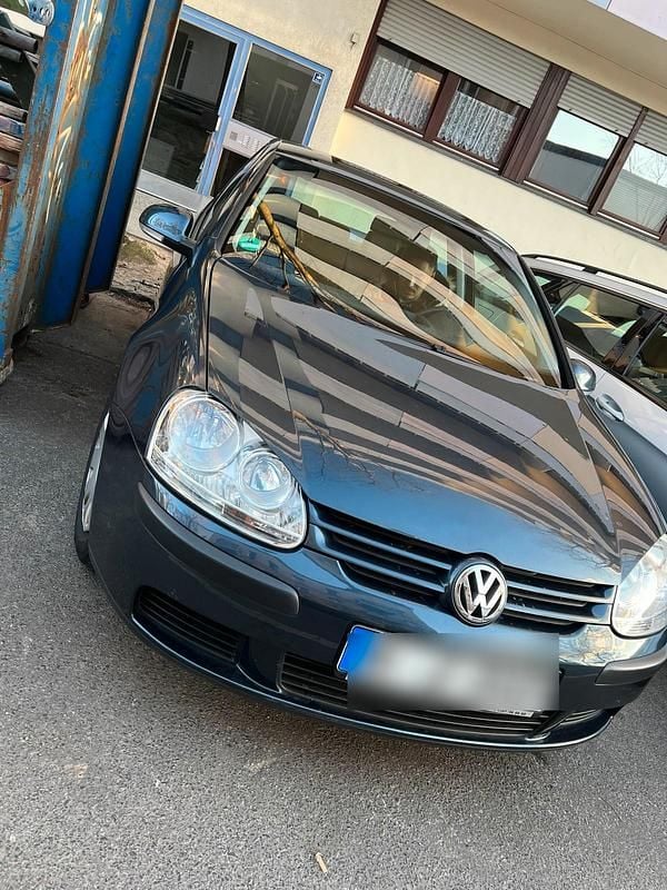 Blau Gebraucht 2004 VW Golf V Coupé | 1.400 € (Superpreis) - Bild 1/4