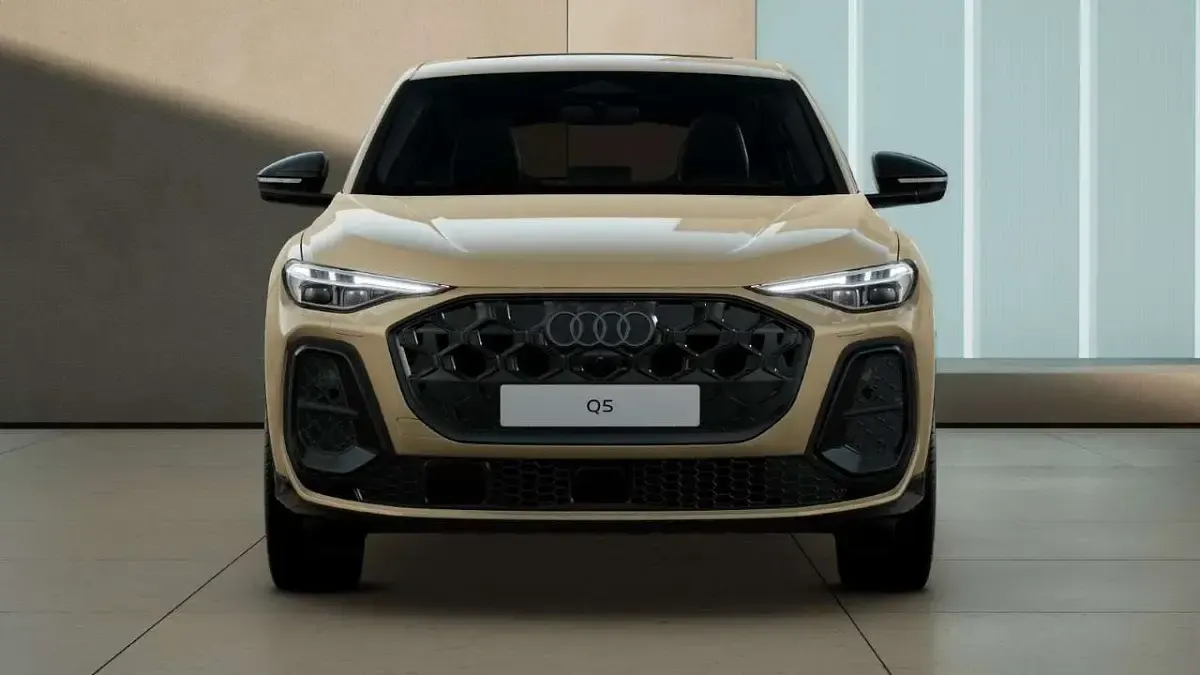Neu Audi Q5 299 PS (219 kW) 2026 Sakhirgold metallic SUV