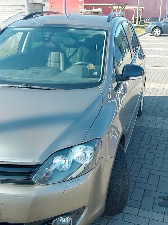 Gebraucht 2012 VW Golf Plus Match Van / Kleinbus | 9.550 € (Teuer) - Bild 1/4