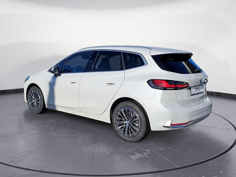Neu BMW 218 Active Tourer 150 PS (110 kW) 2025 Weiß Van / Kleinbus