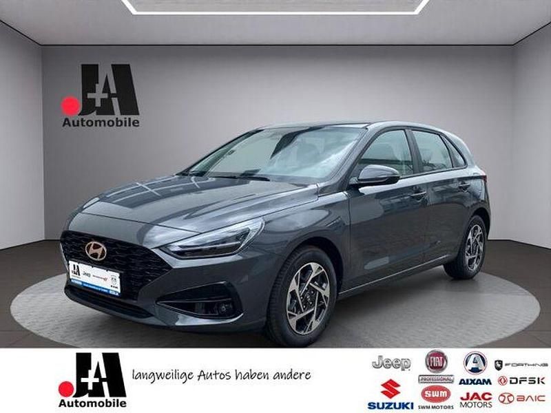 Grau Neu 2025 Hyundai i30 GO! Limousine | 21.190 € (Guter Preis) - Bild 1/4