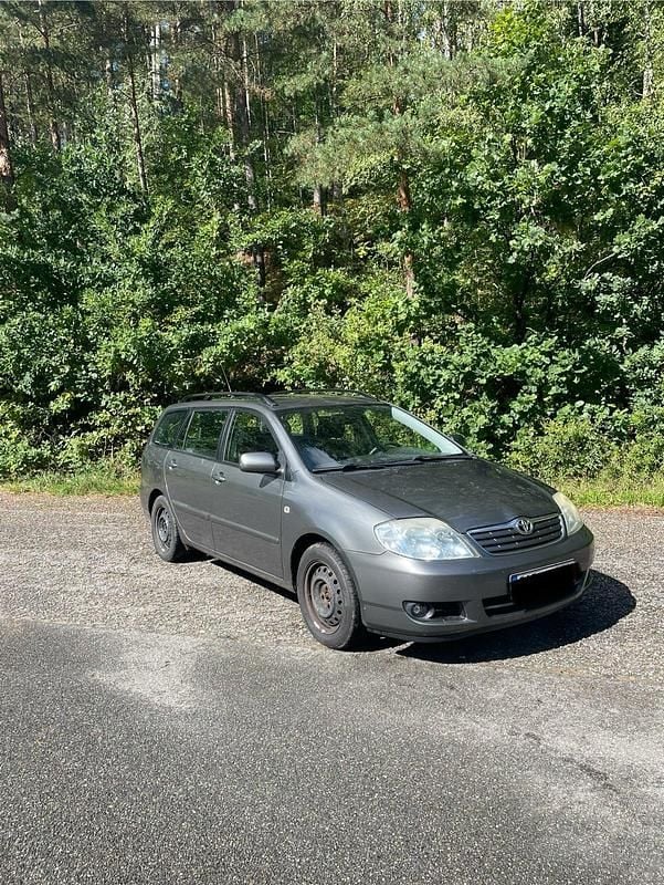 Grau Gebraucht 2007 Toyota Corolla Sol Kombi | 5.450 € (Guter Preis) - Bild 1/4