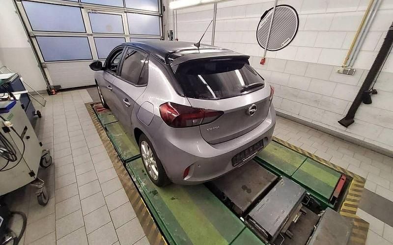 Gebraucht Opel Corsa Edition 101 PS (74 kW) 2021 Grau Kleinwagen