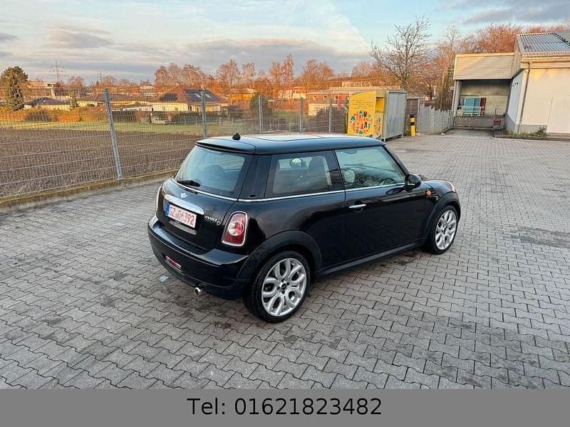 Gebraucht Mini Cooper D 111 PS (81 kW) 2012 Schwarz Kleinwagen