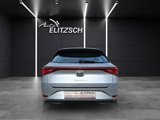 Gebraucht Seat Leon ST Style 150 PS (110 kW) 2022 "urban" silber Kombi