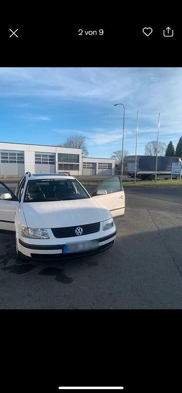 Weiß Gebraucht 2002 VW Passat Kombi | 300 € (Superpreis) - Bild 1/4