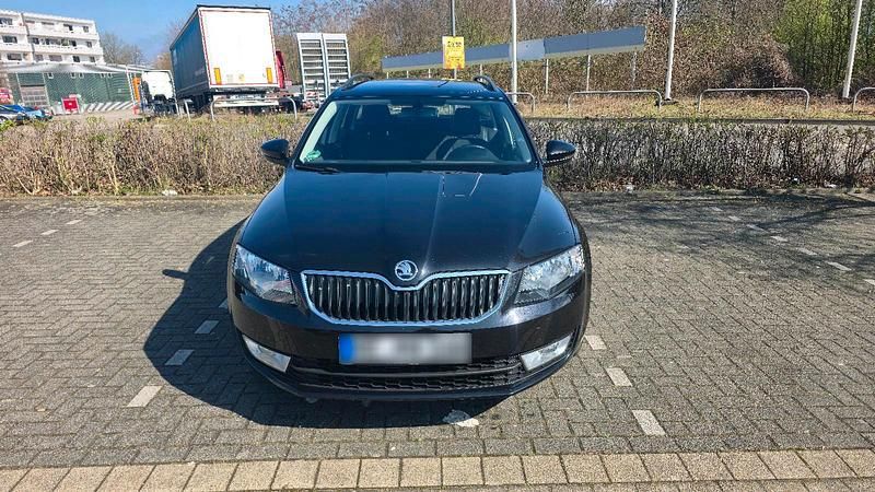 Gebraucht Skoda Octavia 110 PS (80 kW) 2016 Schwarz Kleinwagen