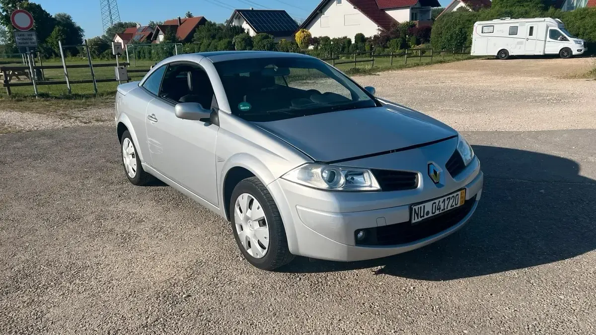 Gebraucht Renault Mégane Cabriolet 134 PS (98 kW) 2006 Silber Cabrio